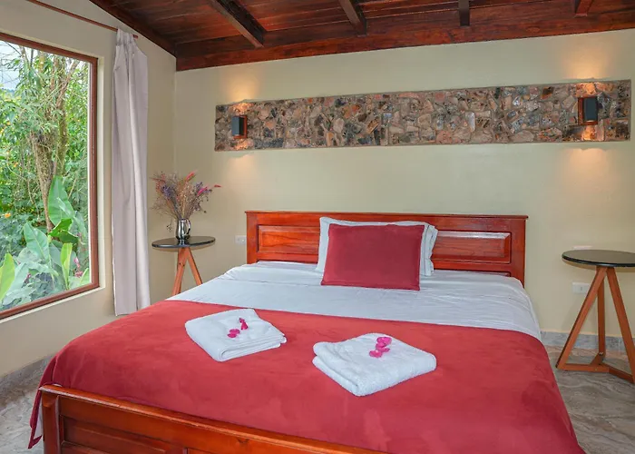 Coffee Lodge Cristal Glamping & Spa