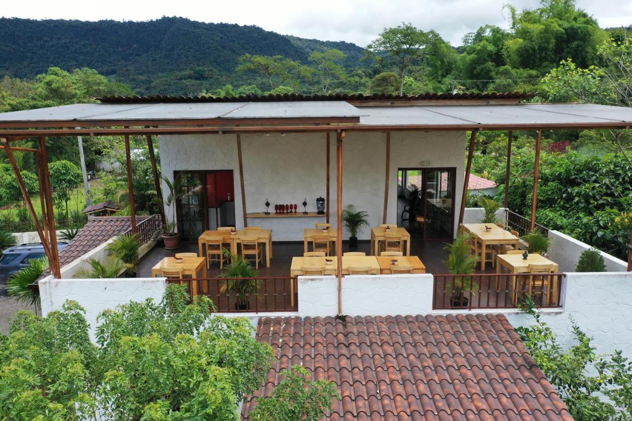 Coffee Cristal Glamping & * Mindo