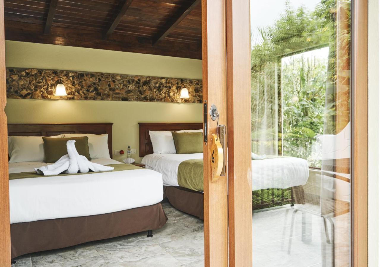 Coffee Cristal Glamping & Lodge Mindo